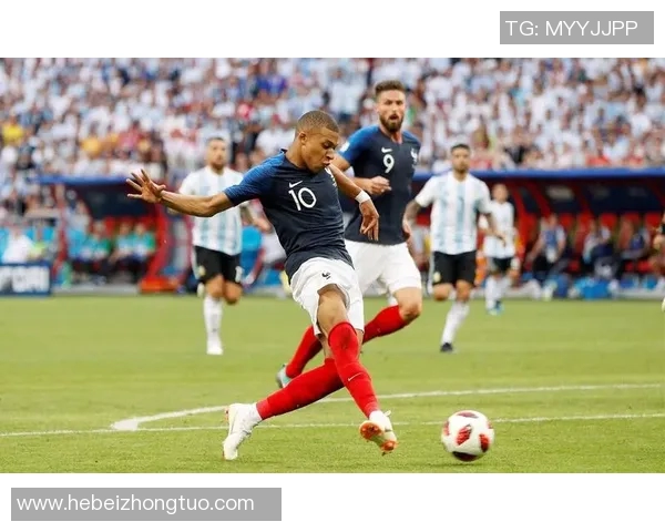 姆巴佩全场精彩瞬间回顾带你领略速度与技术的完美结合 姆巴佩全场精彩瞬间回顾带你领略速度与技术的完美结合