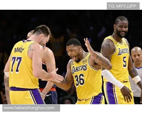 突发消息湖人官宣核心球员将离队球迷集体不舍送上深情告别 突发消息湖人官宣核心球员将离队球迷集体不舍送上深情告别